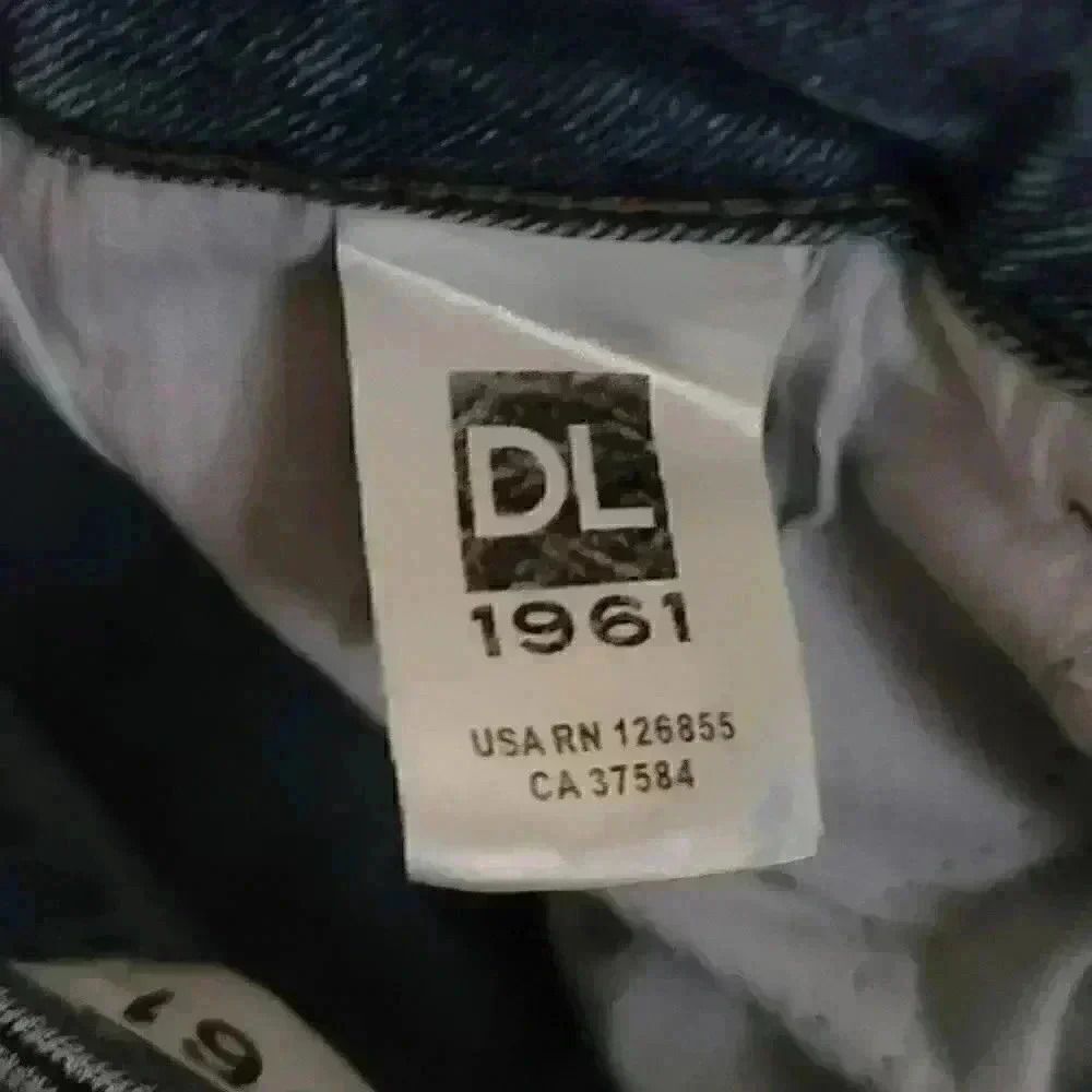 DL1961 Mara Instasculpt Straight Ankle Zip Jeans Size 28 - Picture 9 of 10